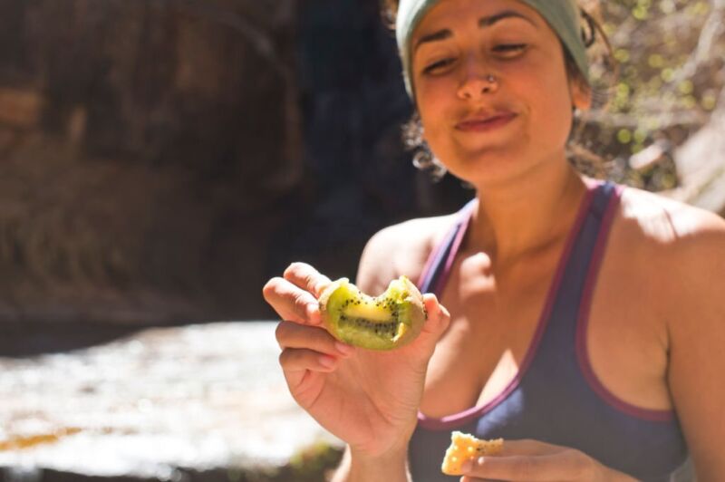 What Happens If You Eat Bad Kiwi
